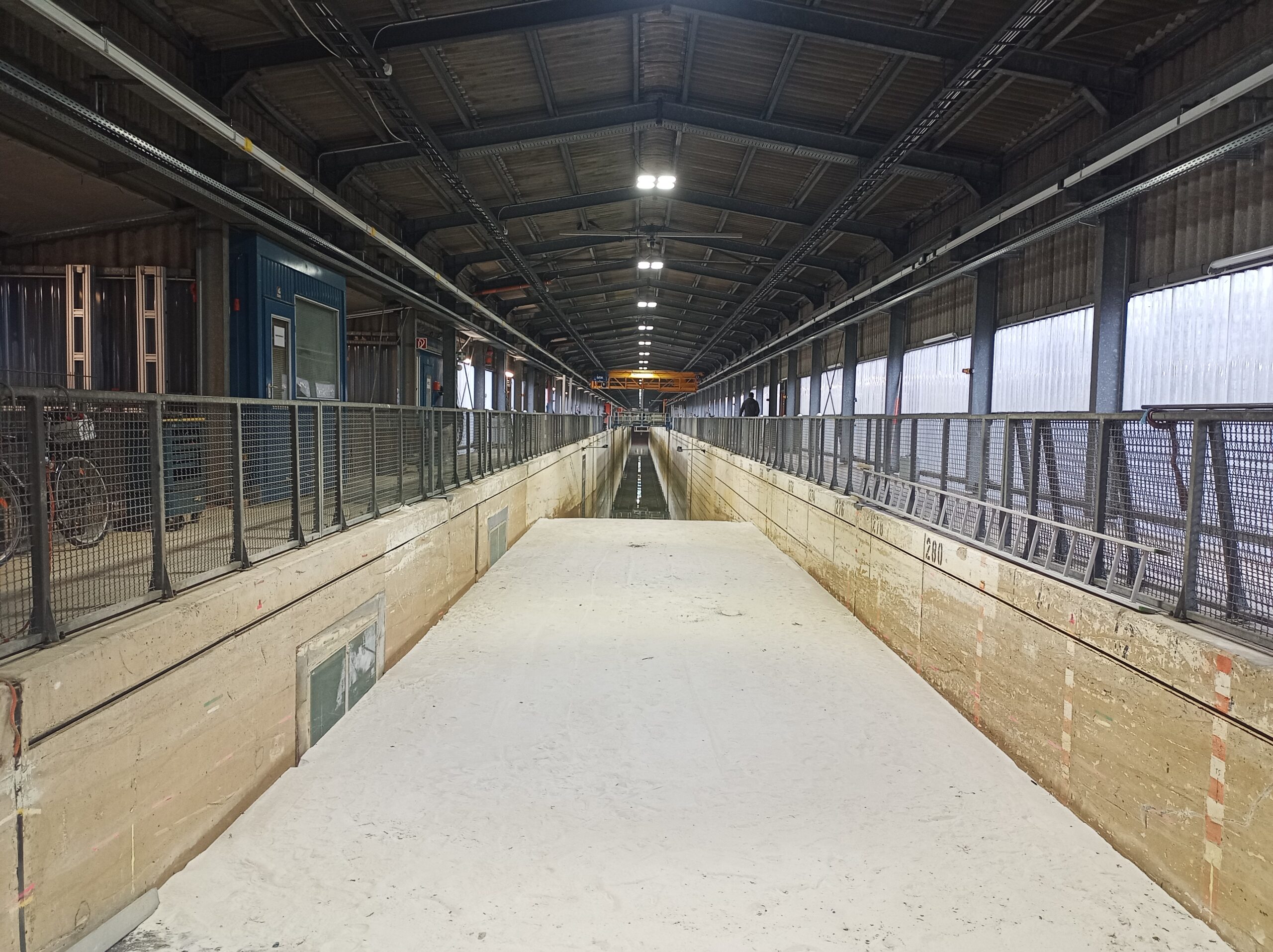 CRC_LargeWaveFlume_DuneExperiment_2025